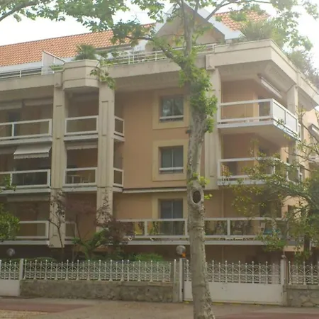 Studio-4pers-centre-calme-2vélos-wifi-parking * Arcachón